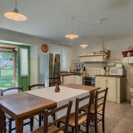 Prázdninový dům Elena Buzet