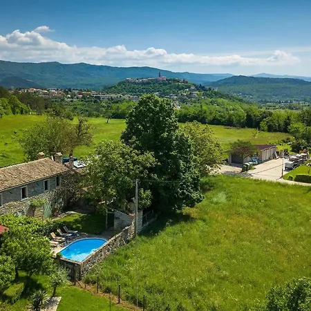 Elena Holiday home *