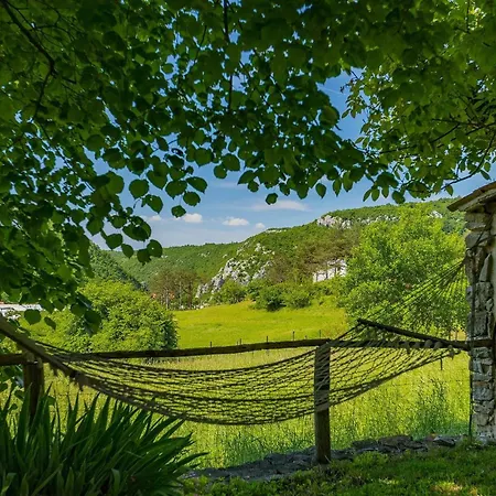 Holiday home Elena Buzet